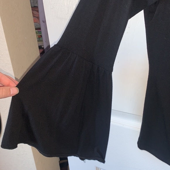 LA HEARTS bell sleeve - Picture 3 of 3